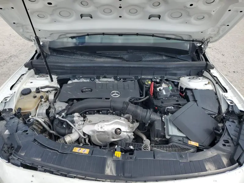 2021 MERCEDES-BENZ GLB 250  