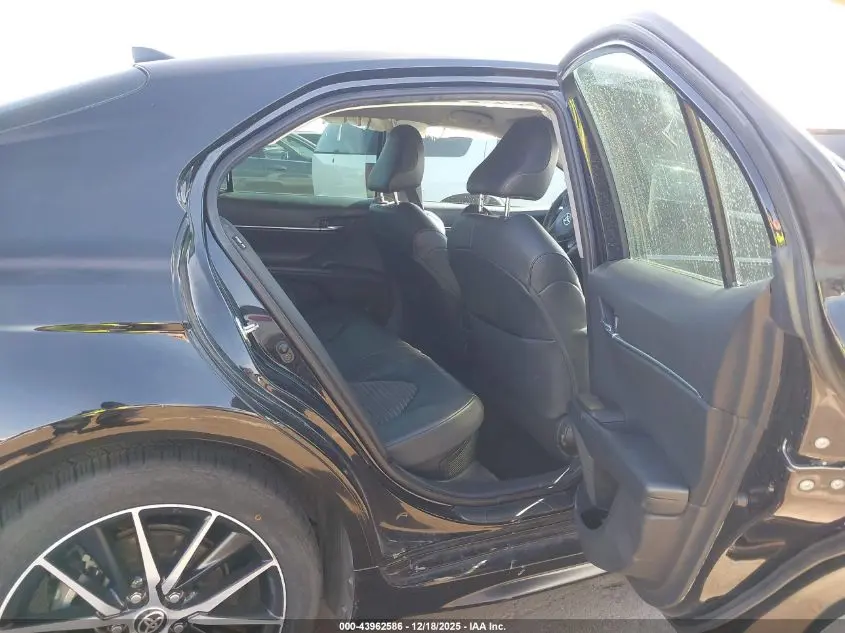 2021 TOYOTA CAMRY SE HYBRID