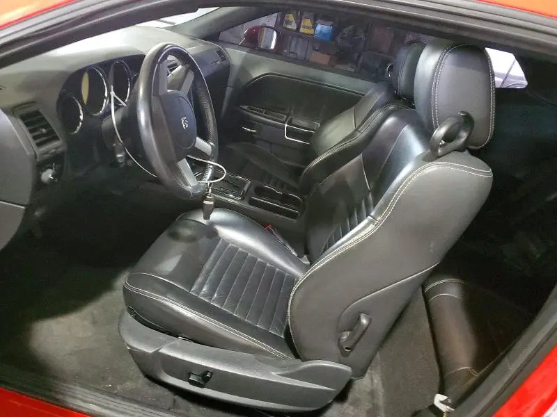 2010 DODGE CHALLENGER R  