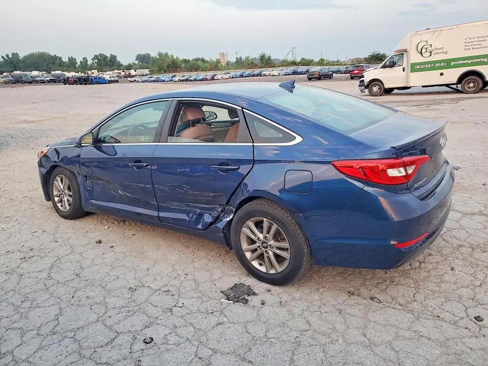 2017 HYUNDAI SONATA SE  