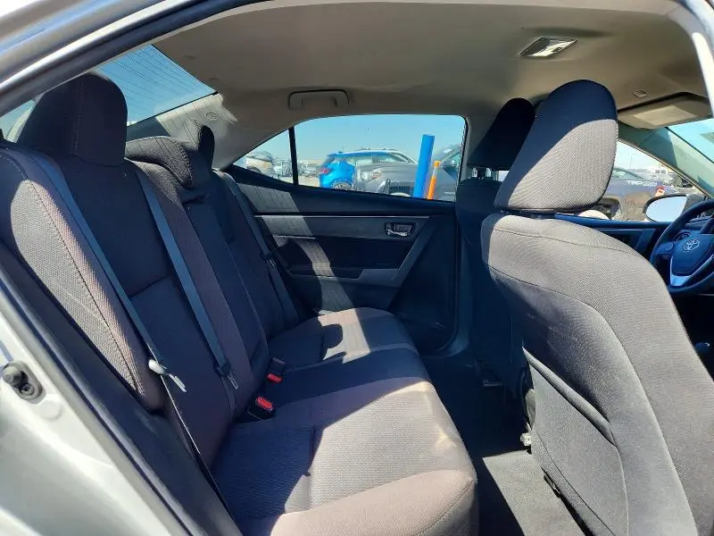 2019 TOYOTA COROLLA LE  