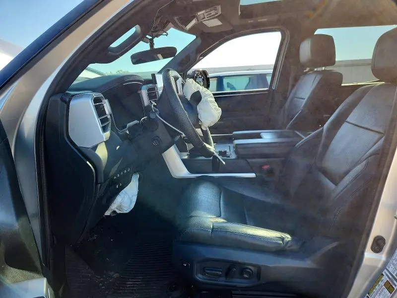 2023 TOYOTA TUNDRA PLATINUM HV  