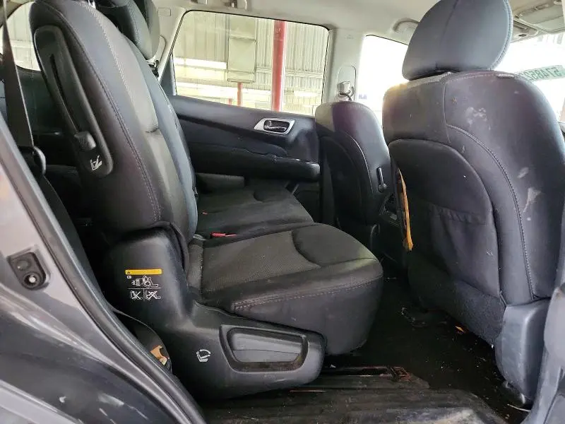 2017 NISSAN PATHFINDER S  