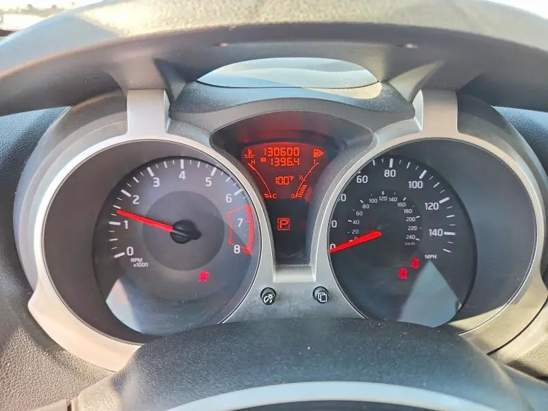 2014 NISSAN JUKE S  