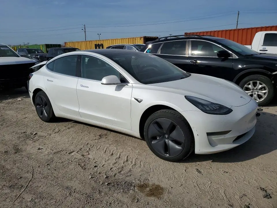 2019 TESLA MODEL 3   