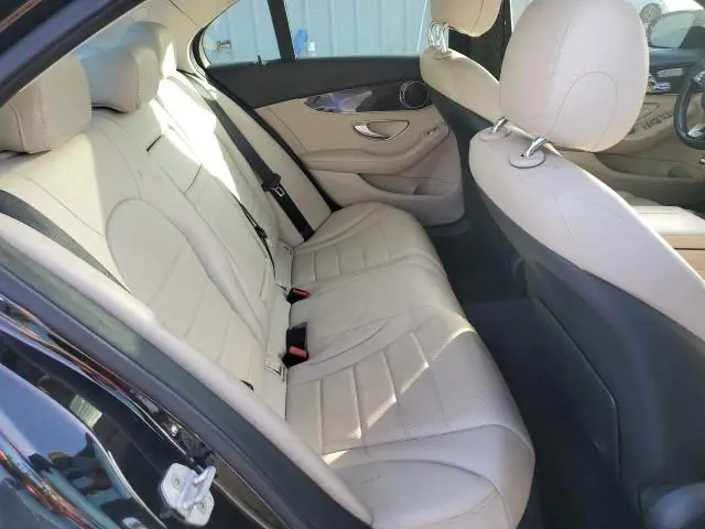 2016 MERCEDES-BENZ C 300  