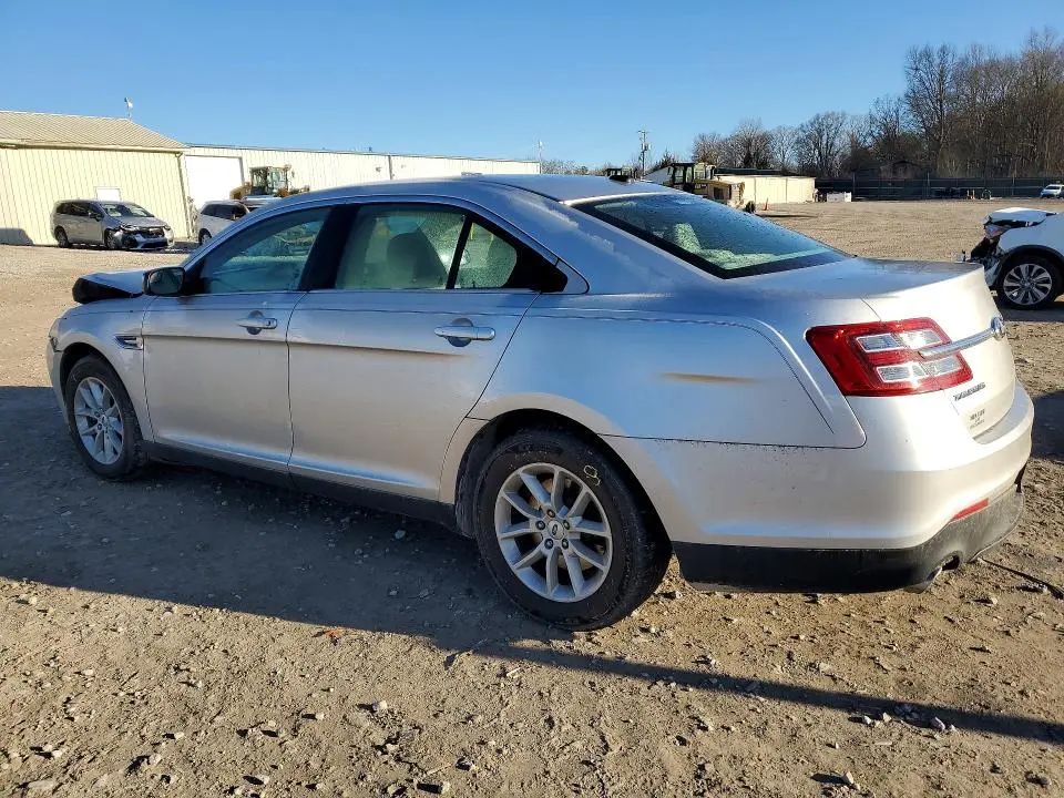2013 FORD TAURUS SE  