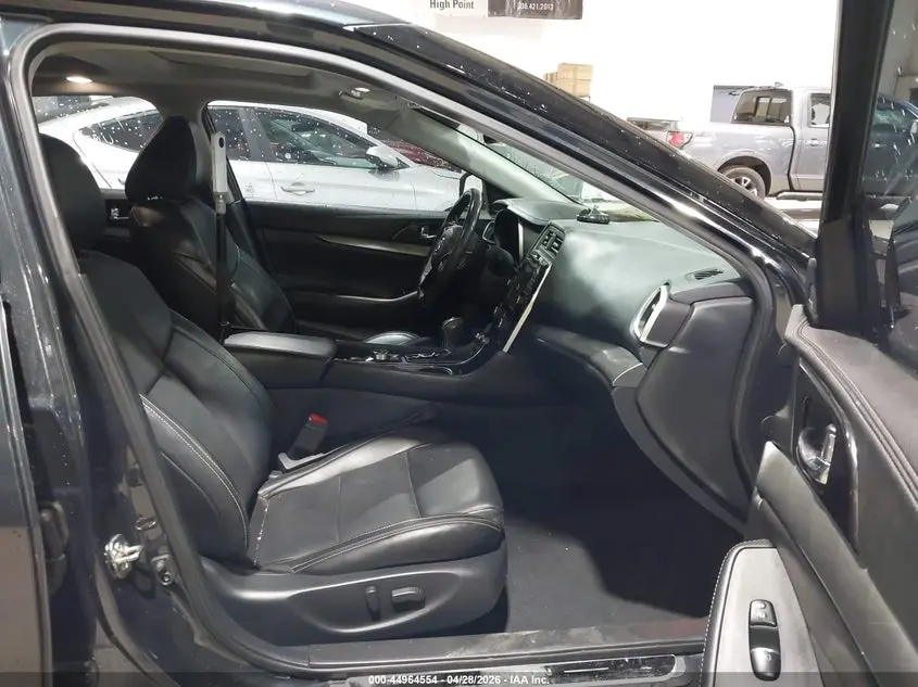 2017 NISSAN MAXIMA 3.5 SL