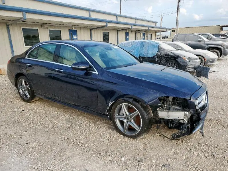 2017 MERCEDES-BENZ E 300 4MATIC  