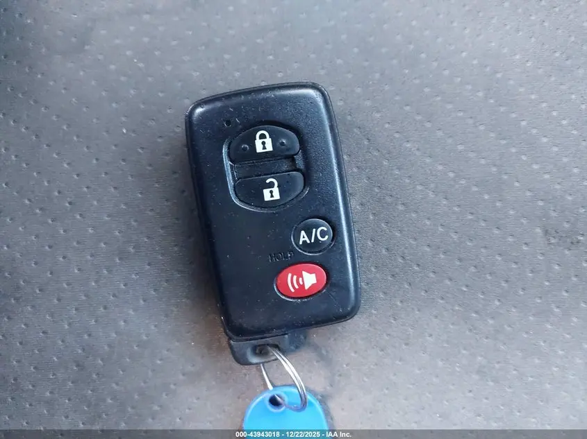 2014 TOYOTA PRIUS THREE