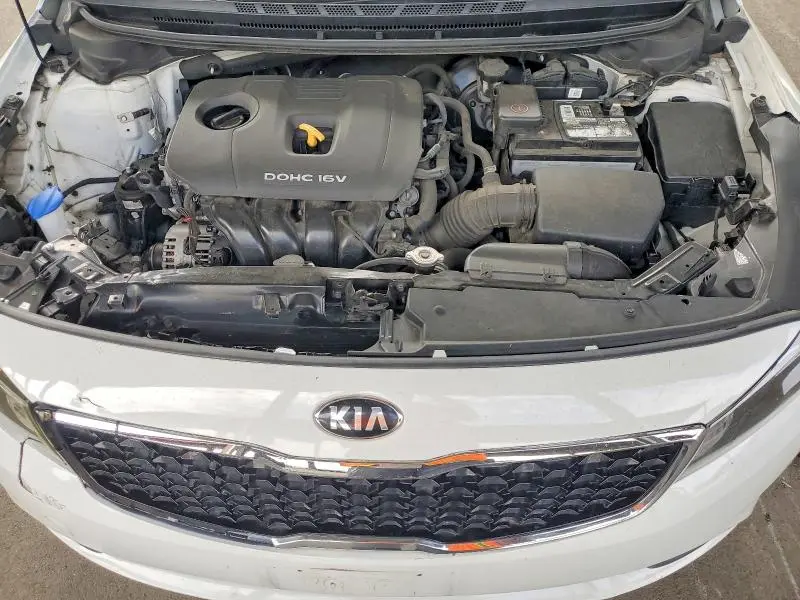 2017 KIA FORTE LX  