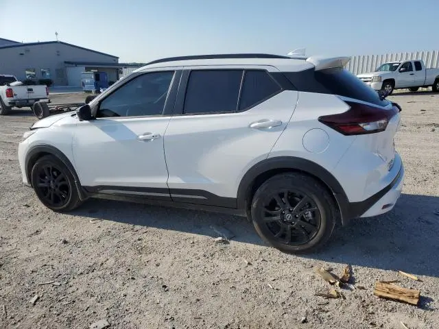 2024 NISSAN KICKS SR  
