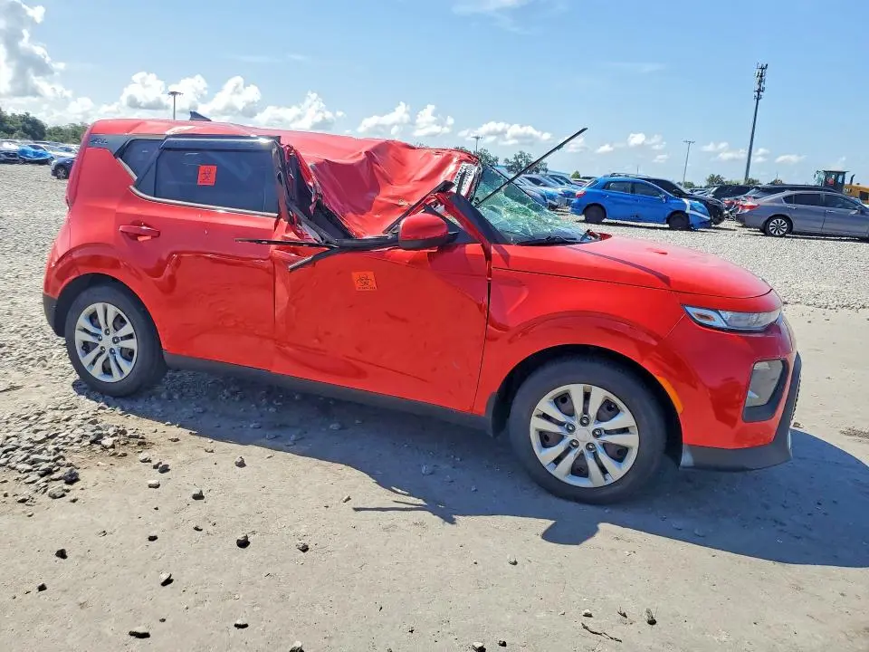 2020 KIA SOUL LX  
