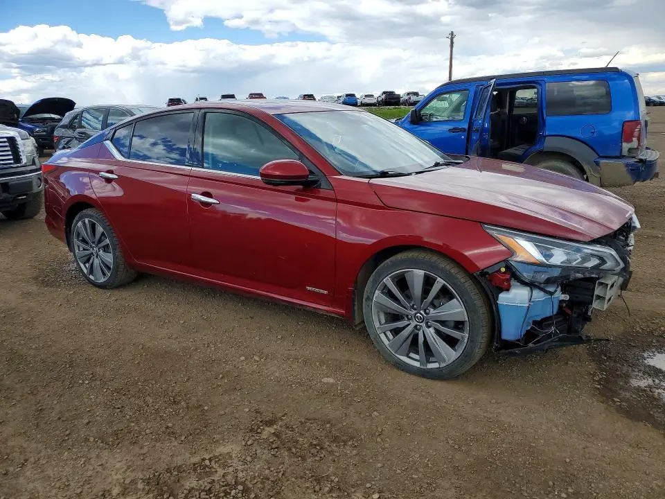 2019 NISSAN ALTIMA PLATINUM  