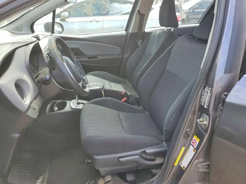 2017 TOYOTA YARIS 5-DOOR L FLEET  