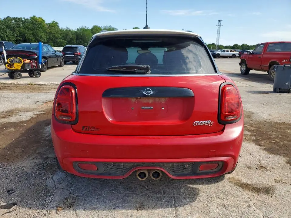 2019 MINI COOPER S  