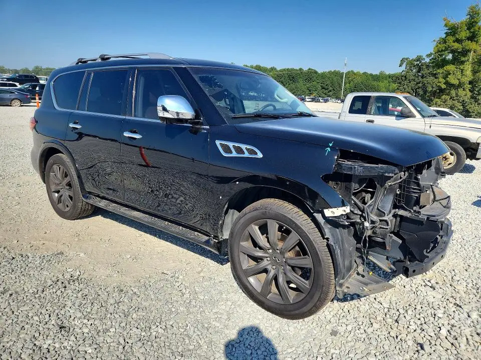 2017 INFINITI QX80 SIGNATURE EDITION  