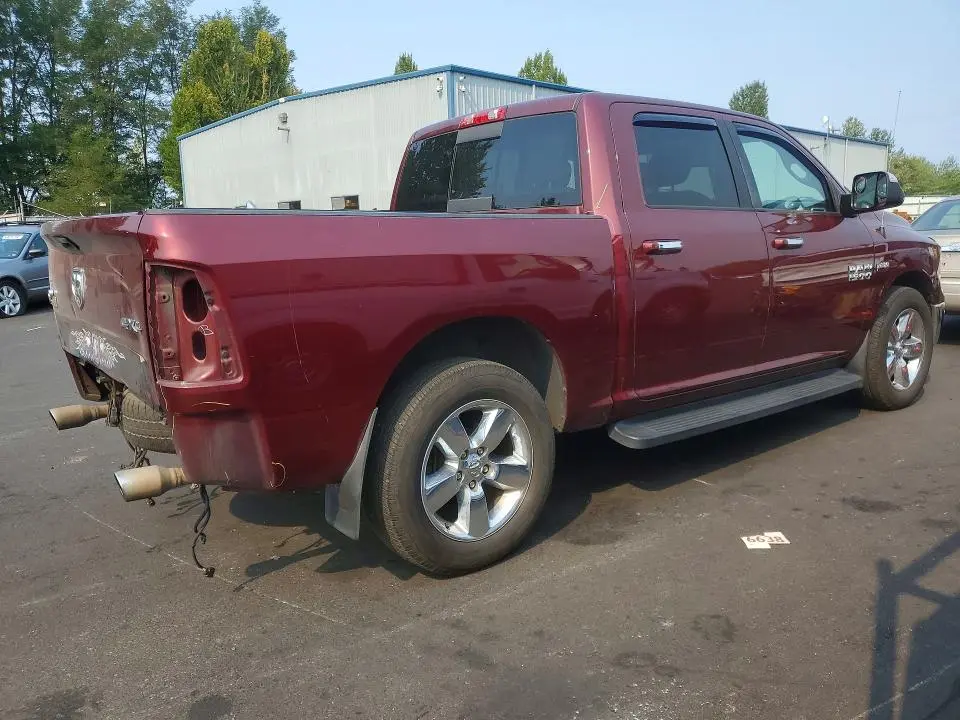 2017 RAM 1500 SLT  