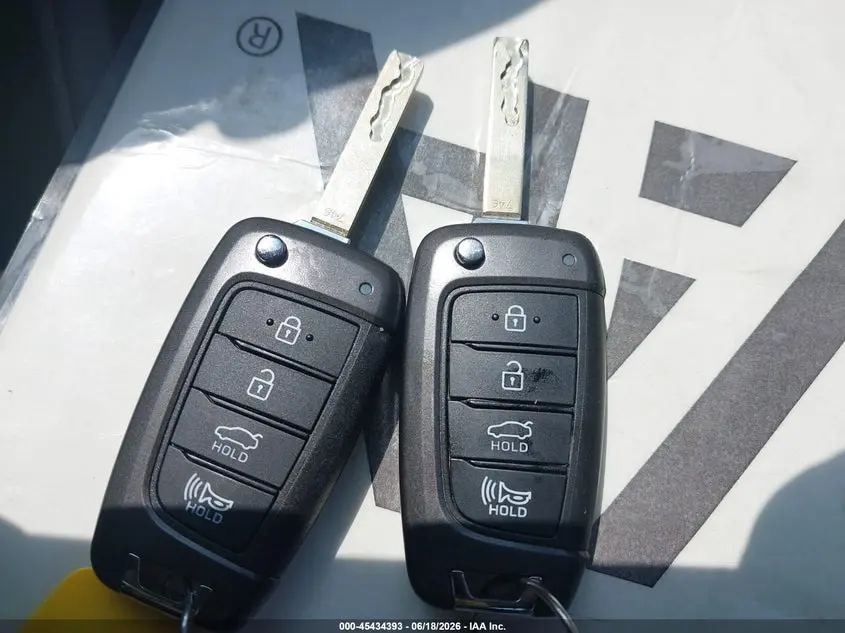 2020 HYUNDAI ACCENT SE
