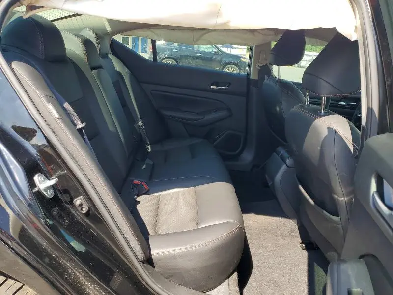 2021 NISSAN ALTIMA SR  