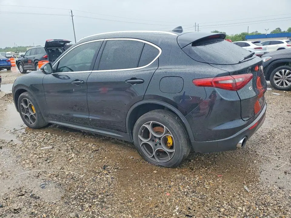 2018 ALFA ROMEO STELVIO   