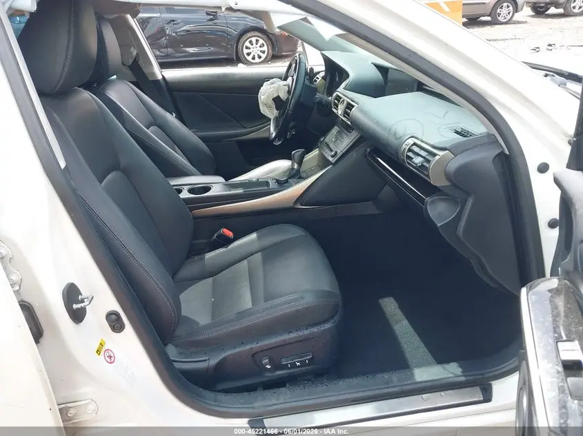 2016 LEXUS IS 300  