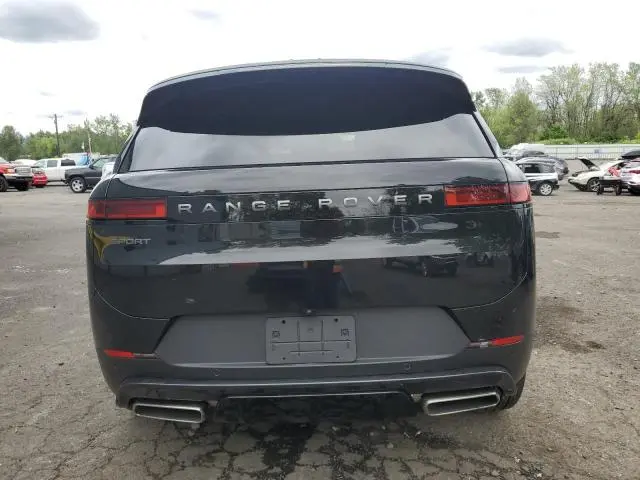 2025 LAND ROVER RANGE ROVER SPORT SE  