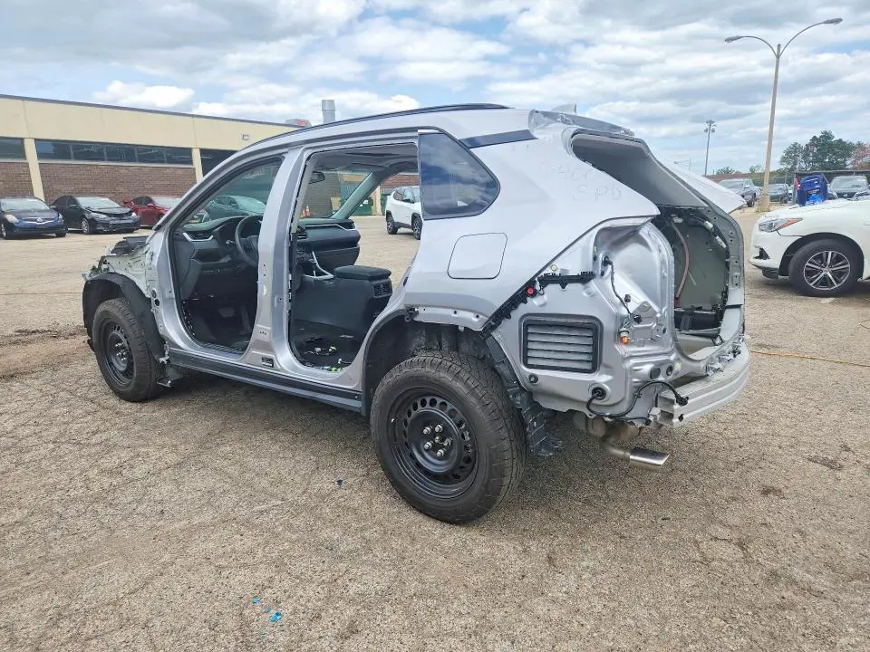 2024 TOYOTA RAV4 XLE PREMIUM  