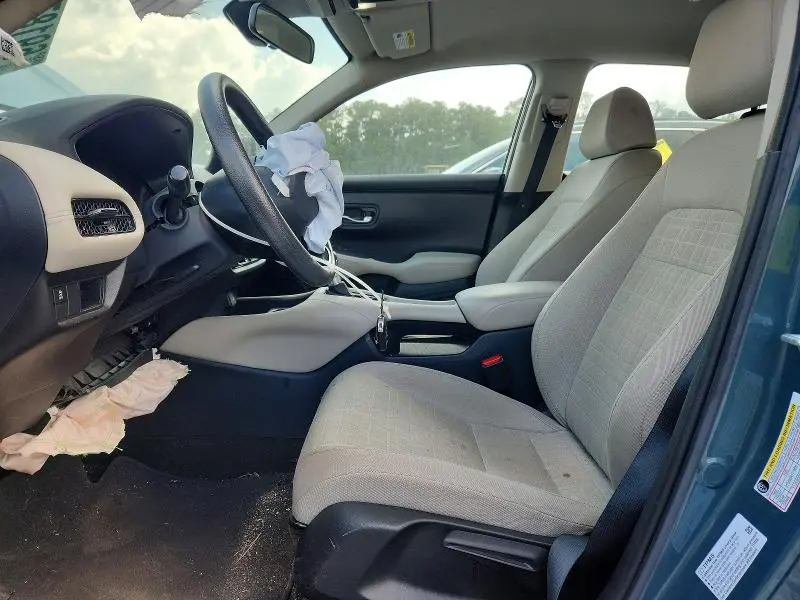 2023 HONDA HR-V LX  