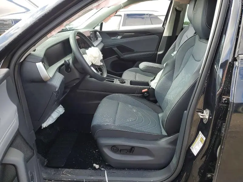 2025 VOLKSWAGEN TIGUAN SE  