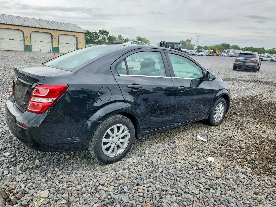 2018 CHEVROLET SONIC LT  