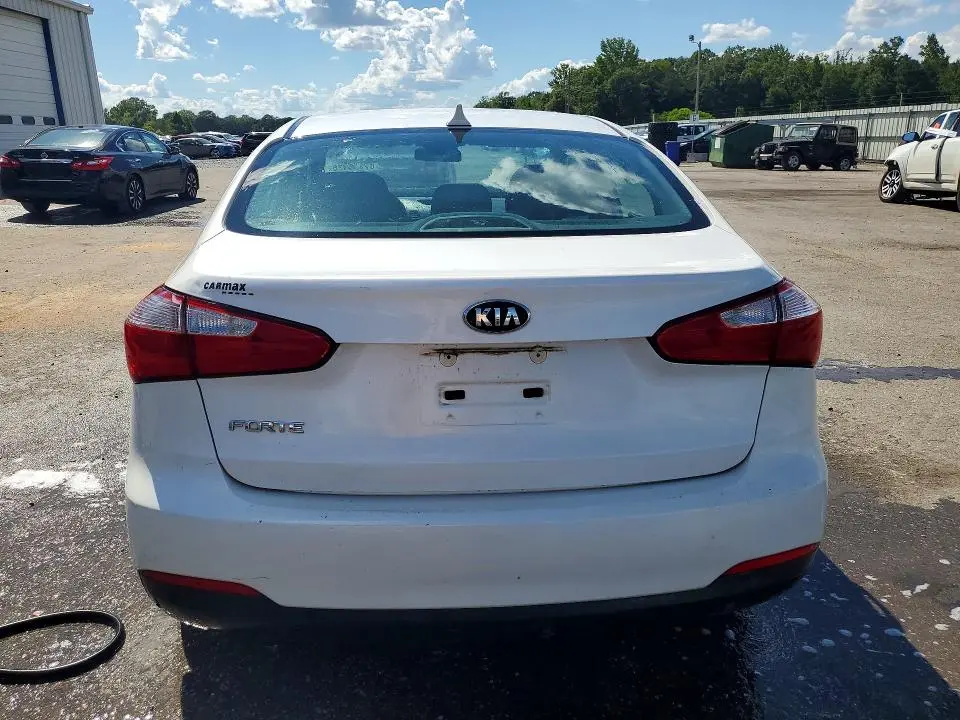2015 KIA FORTE LX  