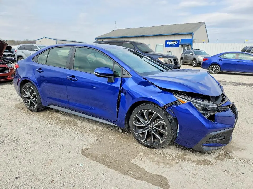 2020 TOYOTA COROLLA SE  