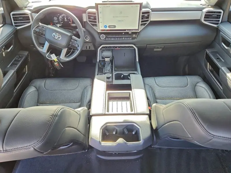 2024 TOYOTA TUNDRA CREWMAX LIMITED  