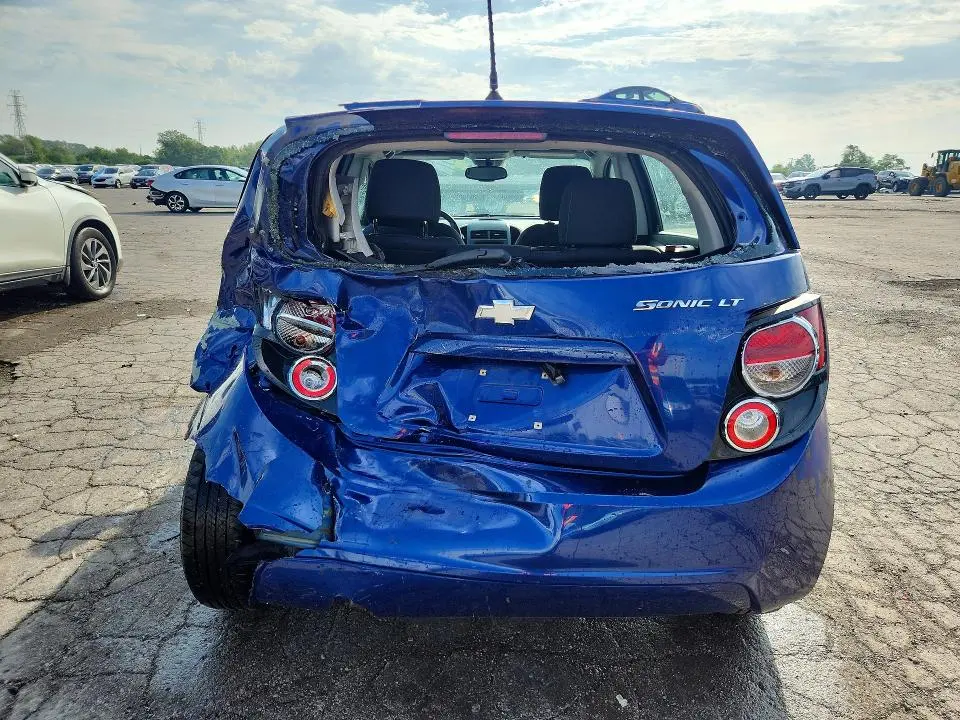 2013 CHEVROLET SONIC LT  
