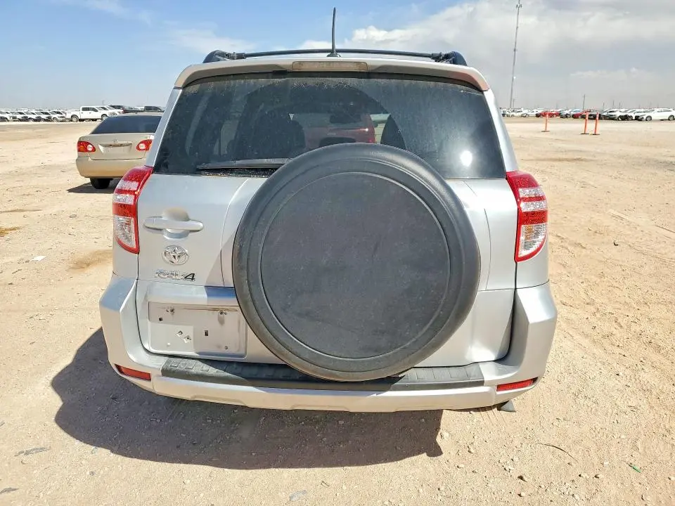 2011 TOYOTA RAV4 BASE  