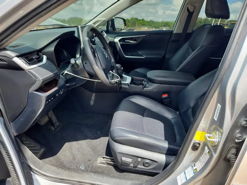 2020 TOYOTA RAV4 LIMITED  