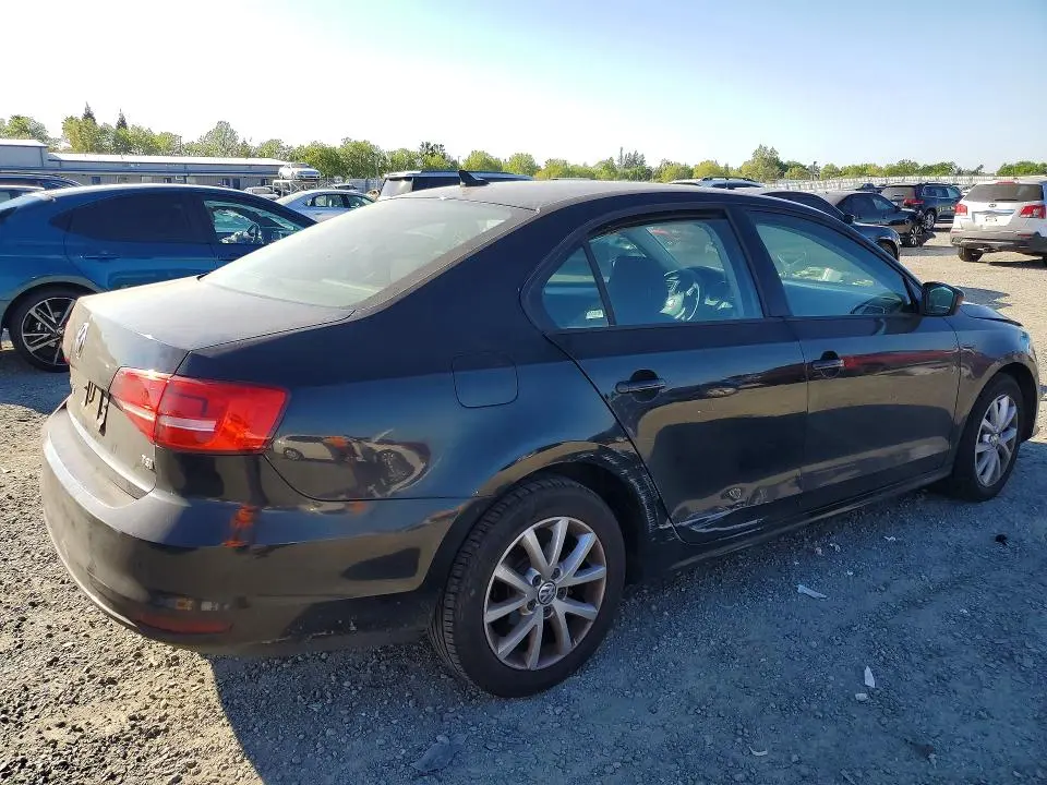 2015 VOLKSWAGEN JETTA SE  