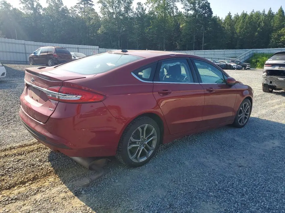 2017 FORD FUSION SE   