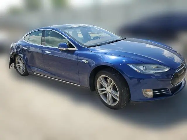 2015 TESLA MODEL S 85D  