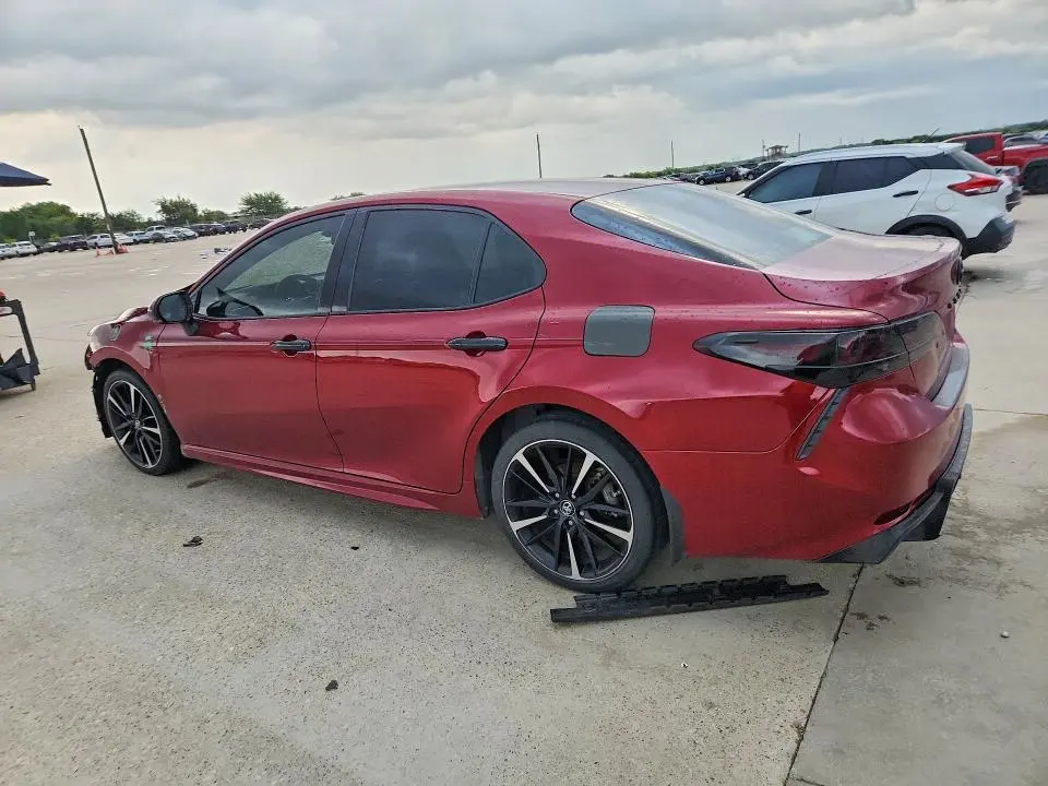 2018 TOYOTA CAMRY XSE  
