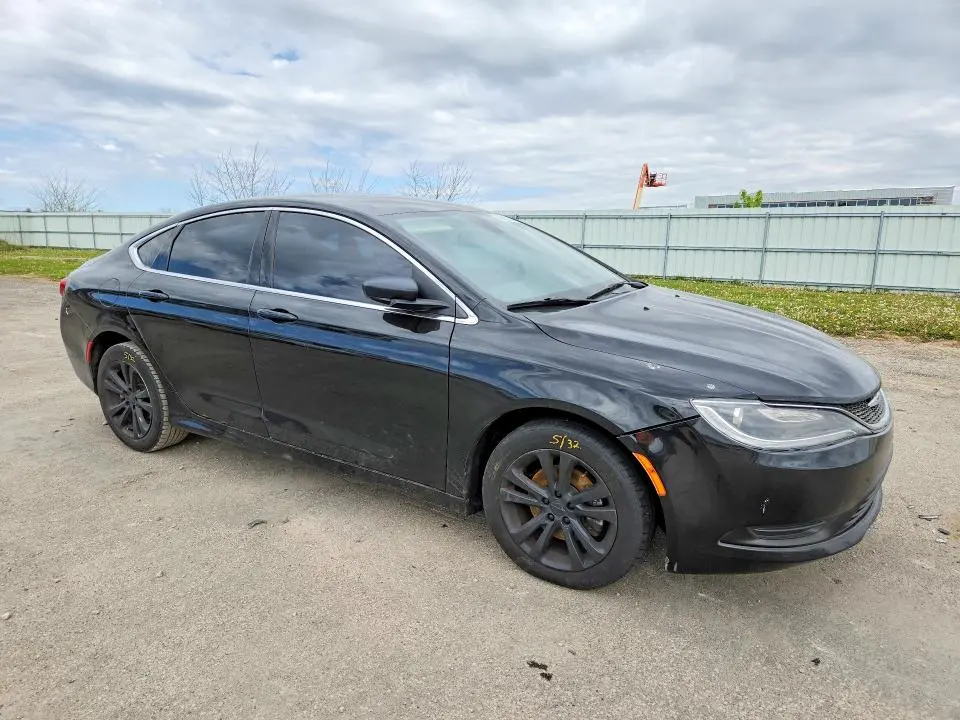 2016 CHRYSLER 200 LX  