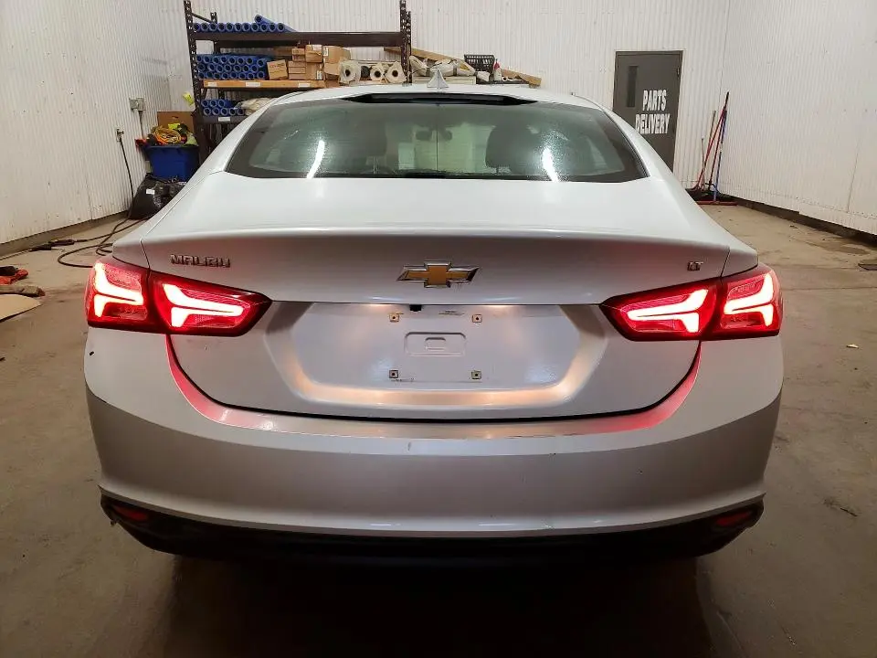 2022 CHEVROLET MALIBU LT  