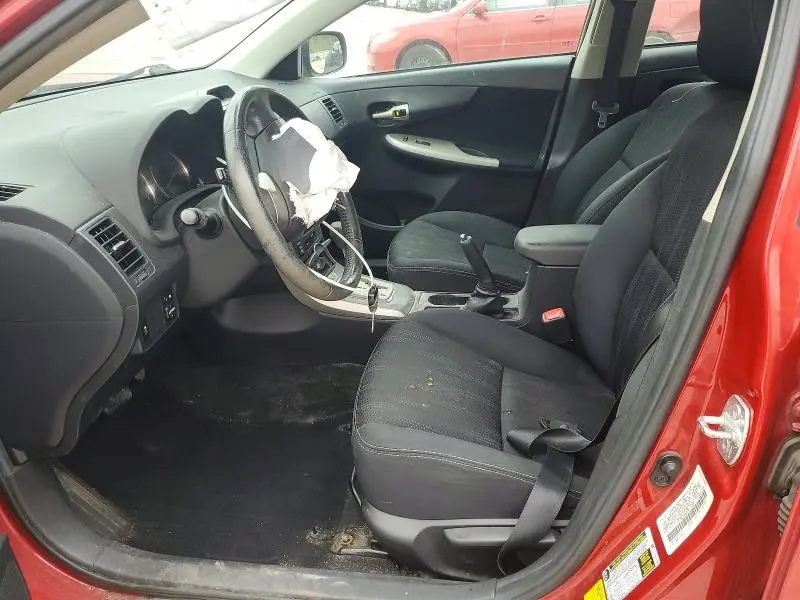 2013 TOYOTA COROLLA S  