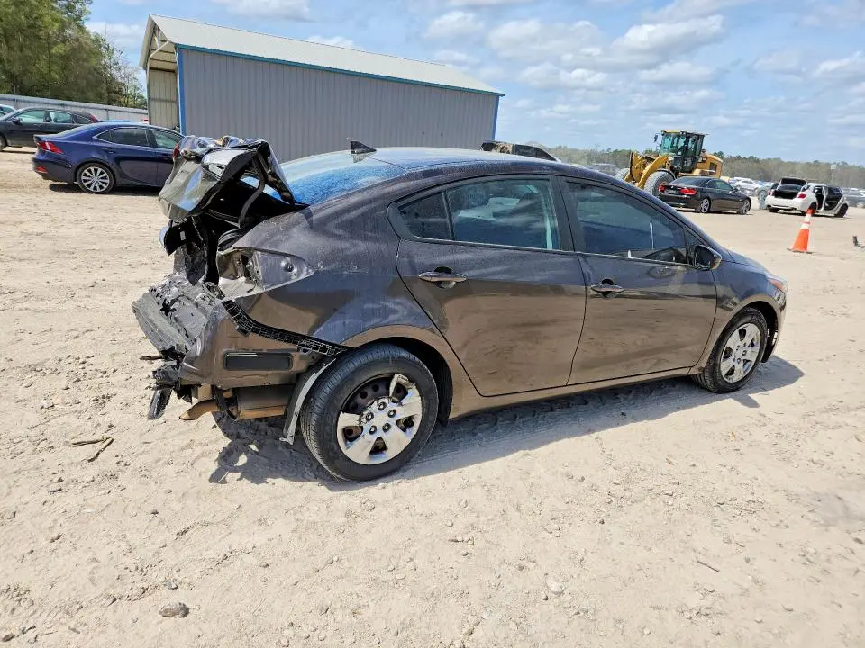 2018 KIA FORTE LX  