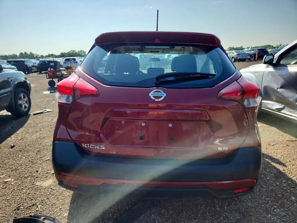 2019 NISSAN KICKS SR  