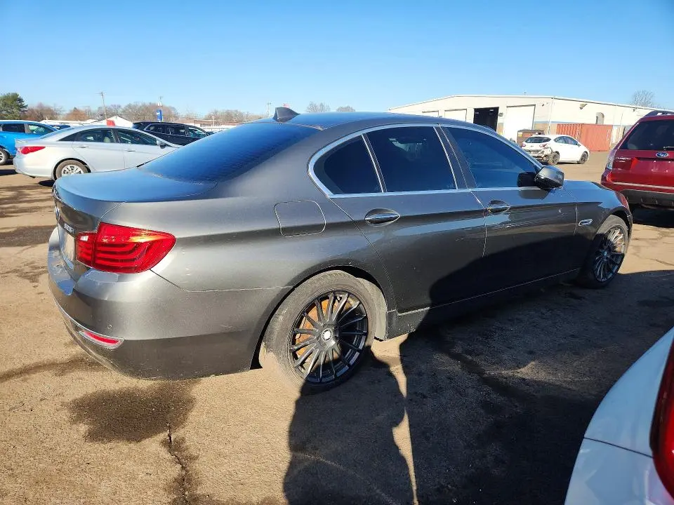 2014 BMW 528 XI  