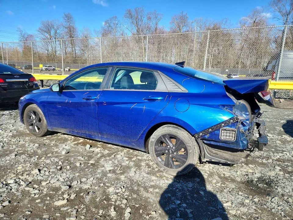 2021 HYUNDAI ELANTRA SEL  