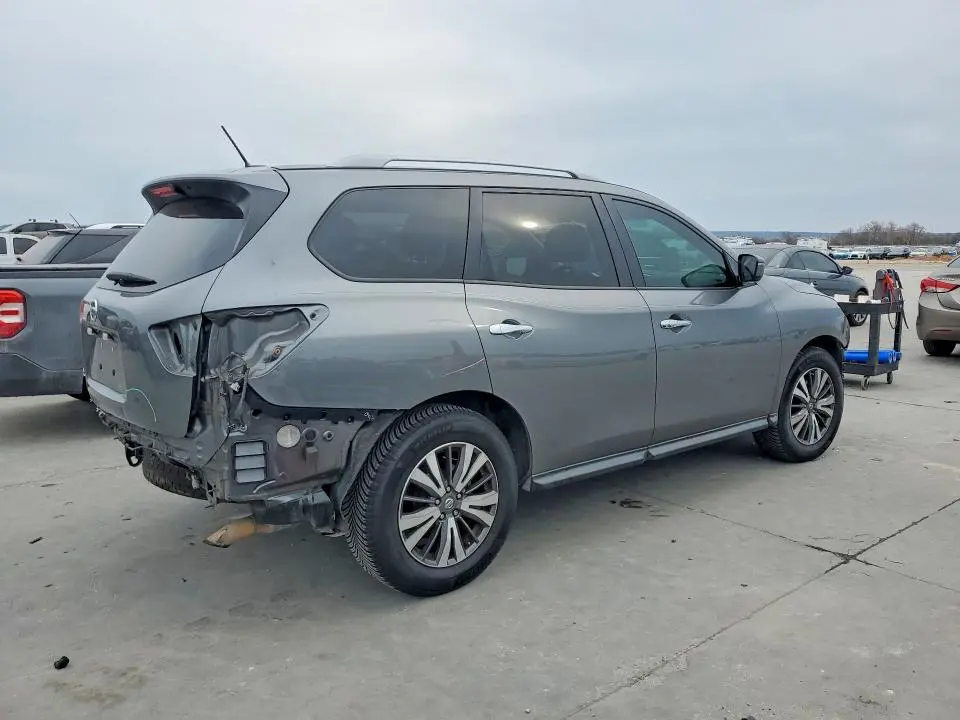 2017 NISSAN PATHFINDER S  