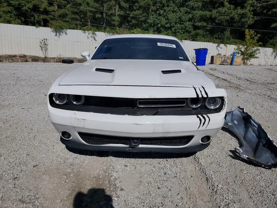 2018 DODGE CHALLENGER SXT  